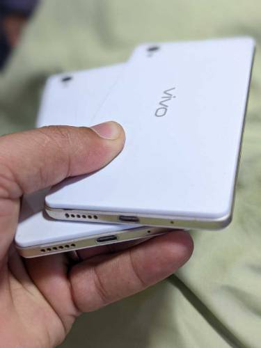 Vivo Y-51 