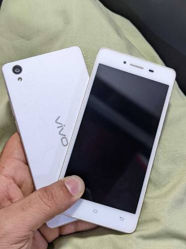 Vivo Y-51 