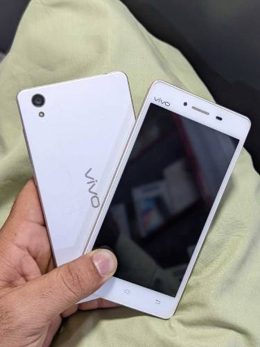 Vivo Y-51 