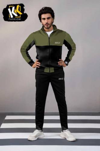 *ARTICLE NAME*man TRACK SUIT*