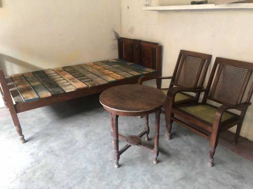 Wooden Single bed
