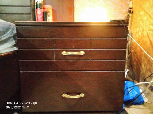 Matt finishing brown color original branded bed 