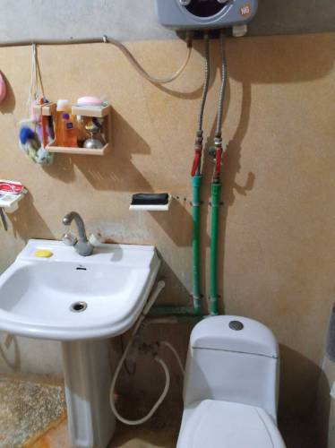 7 Marla upper portion for rent