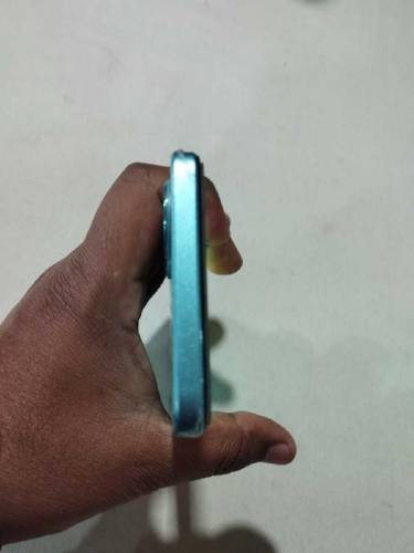 mobile ok ha just 1haft Chala ha mobile 10/10 ha or koi problem nai ha