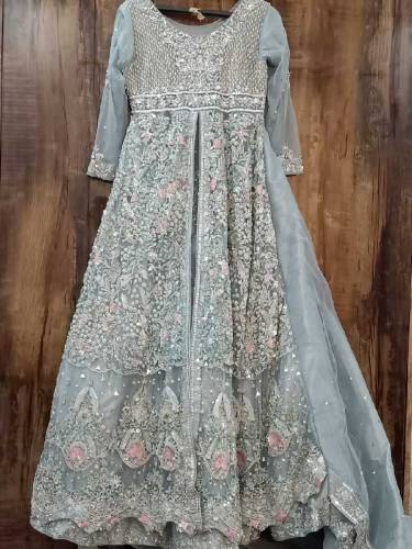Long tail maxi medium size one time used