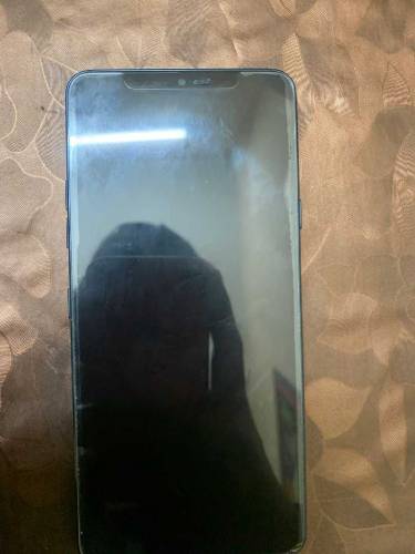 LG g7 