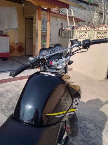 Yamaha ybr 125g 