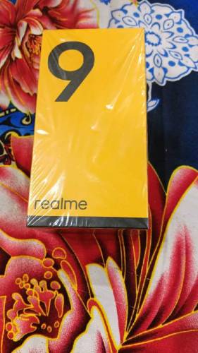 realme 9 open box condition 