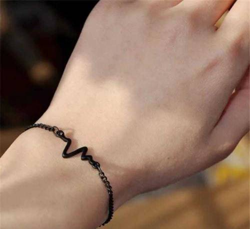  1 Pc Alloy Black Plated Uni-Sex Heart Beat Bracelet