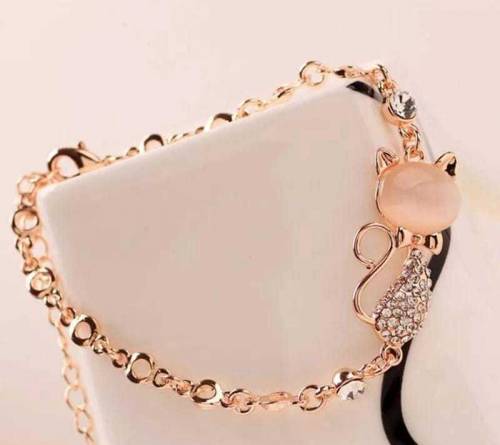 1 Pc Alloy Rose Gold Plated Opal Cat Bracelet