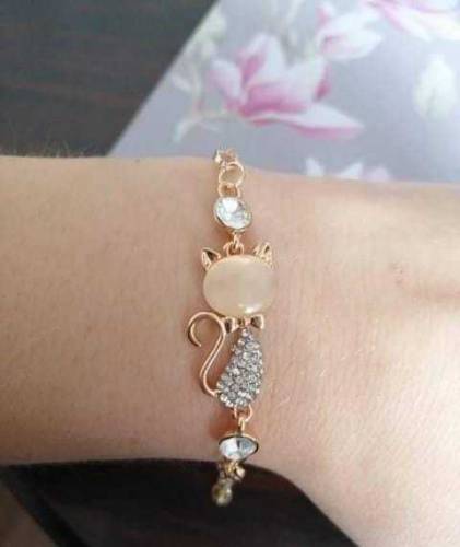 1 Pc Alloy Rose Gold Plated Opal Cat Bracelet