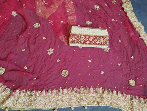 bridal lehnga chli