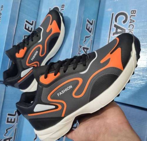 Men's athletic shoes