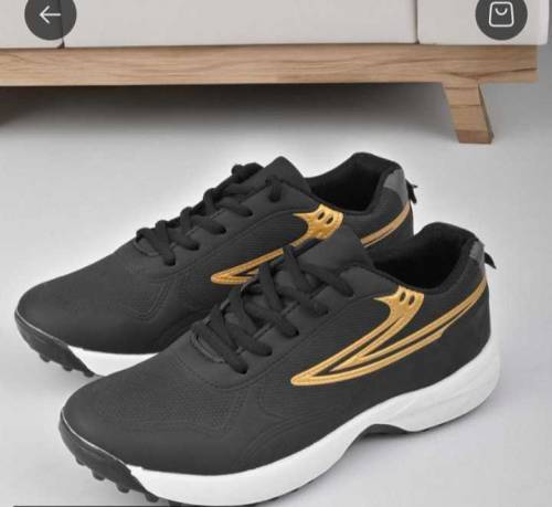 Men's athletic shoes