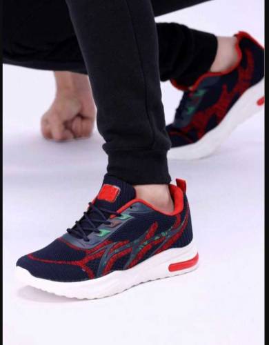 Men's athletic shoes