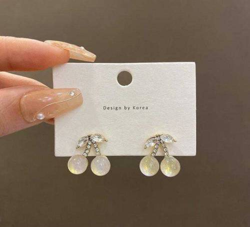 Elegant Design Earrings ❤