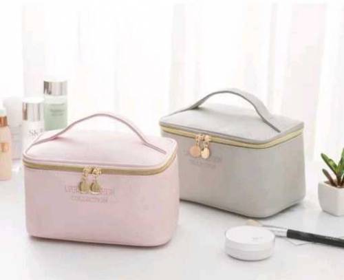 cosmetic pouch 