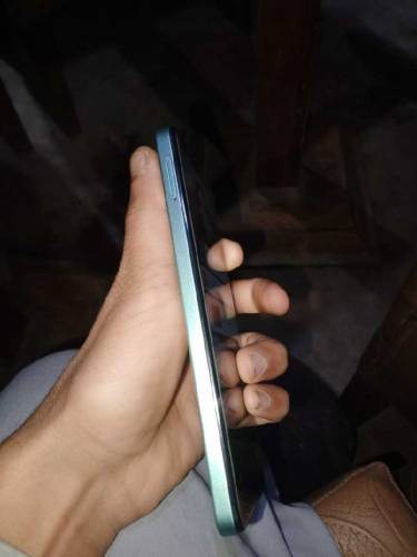 need urgent money 24 day used ha koye falt nahi ha 