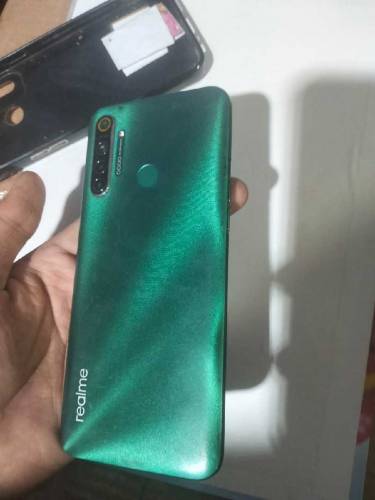 realmi 5i 