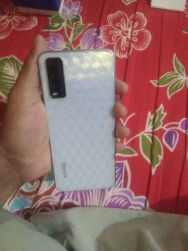 vivo y20