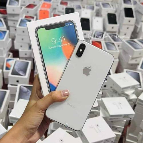 iphone x with complete box 0334-9799035 whatsapp number