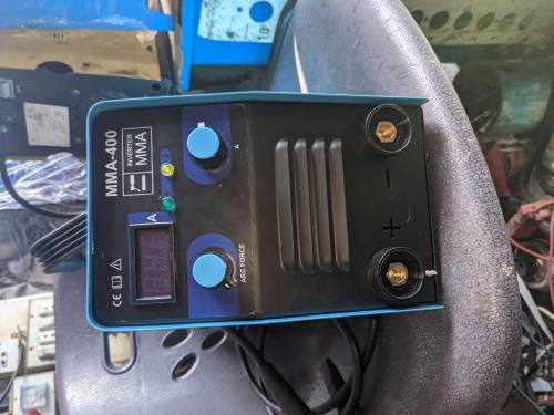 Welding machine 
