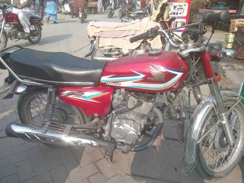 Honda 125 modal2016