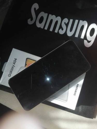 Samsung A04