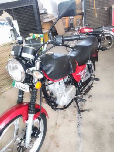 Suzuki GS150se 