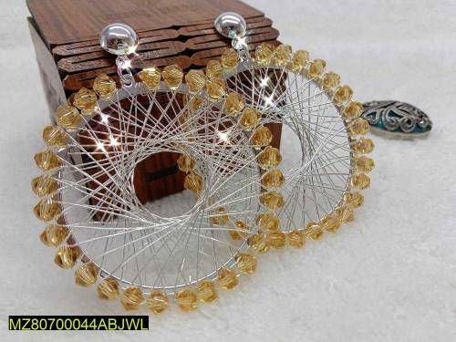 artificial jewelry 