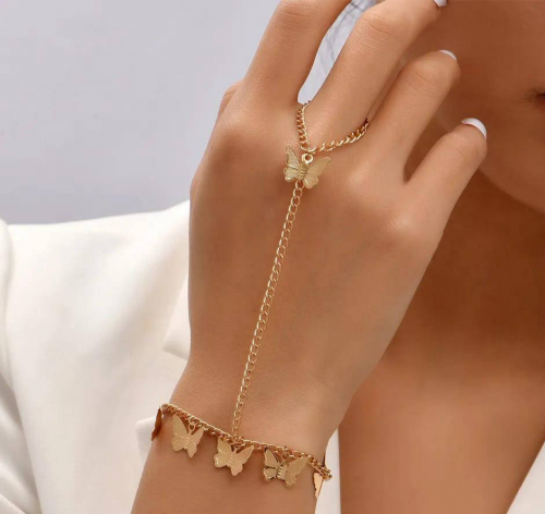 1 Pc Alloy Gold Plated Modern Butterfly Charm Bracelet