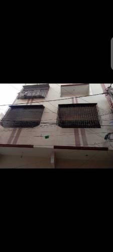 Title: Spacious 1st & 2nd Floor Flat with for Sale in Allah Wala Town,