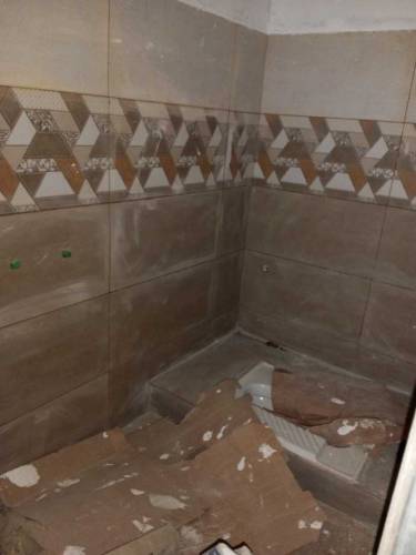 Flat For Sale at Mehmoodabad No. 04