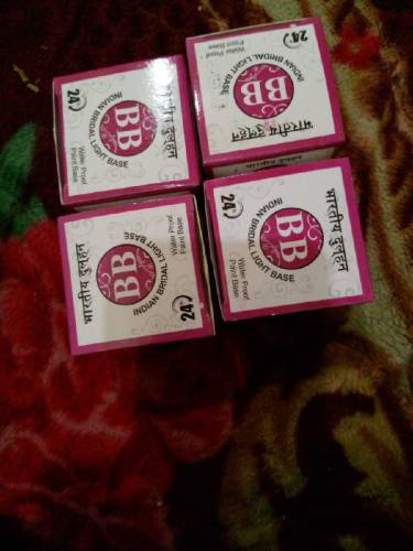 paint base/eyeliner/face Wash /Alvera gel etc.....