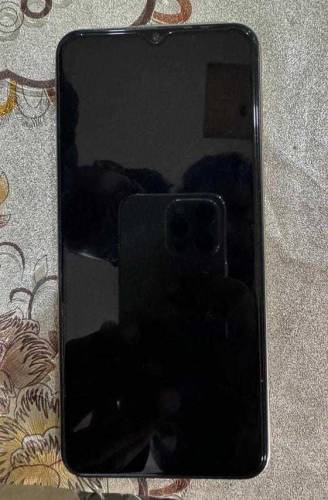 Vivo Y35 
