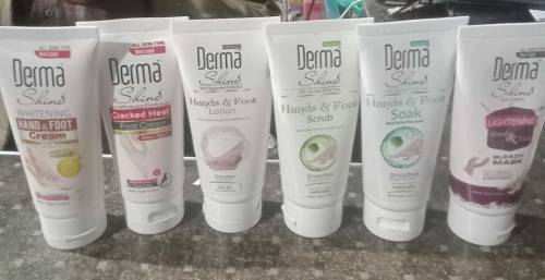 manicure and pedicure kit 