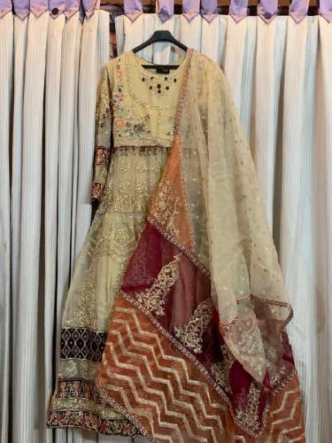 🎀Fully embroidered organza maxi with organza dupatta outfit