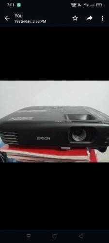 Epson EB-S02 Projector 