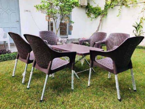 Plastic Chairs Set with iron Legs 