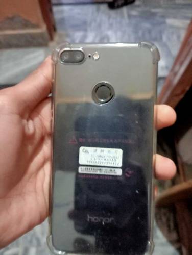 Mobile phone honor company  4/64 
