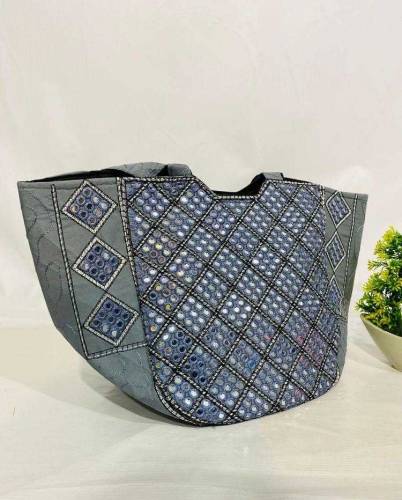 women bag / fashion ladies