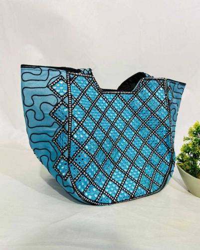 women bag / fashion ladies