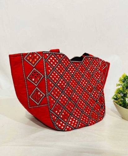 women bag / fashion ladies