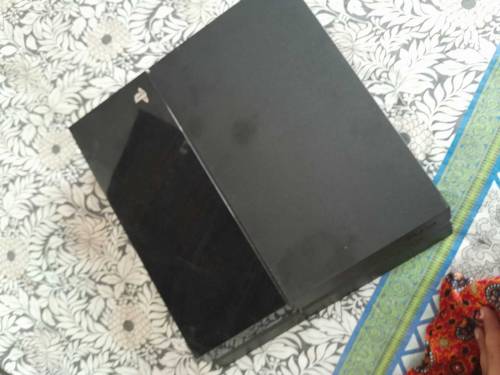 ps 4