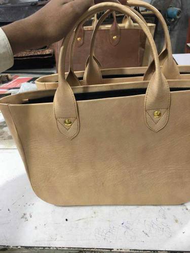 leather waillate bags jacets