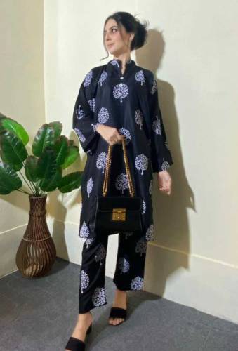 2Pcs women stitched Linen printed suit