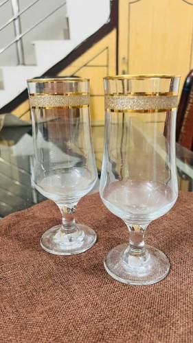 6 Gold plate drinking glasses