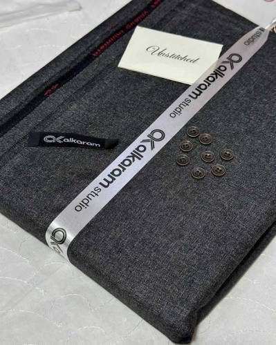 Men's Unstitched Wash And Wear Plain Suit 