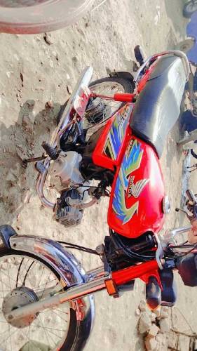HONDA CD70 2021
