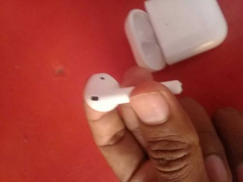 Airpods Urgent Sell I Need money 